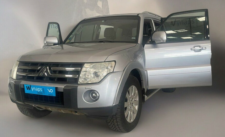 MITSUBISHI PAJERO LONG 3.2 DI-D Intense A (dépôt-vente)