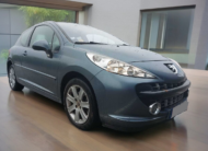 PEUGEOT 207 1.6 HDi 16V 90ch BLUE LION Premium Pack