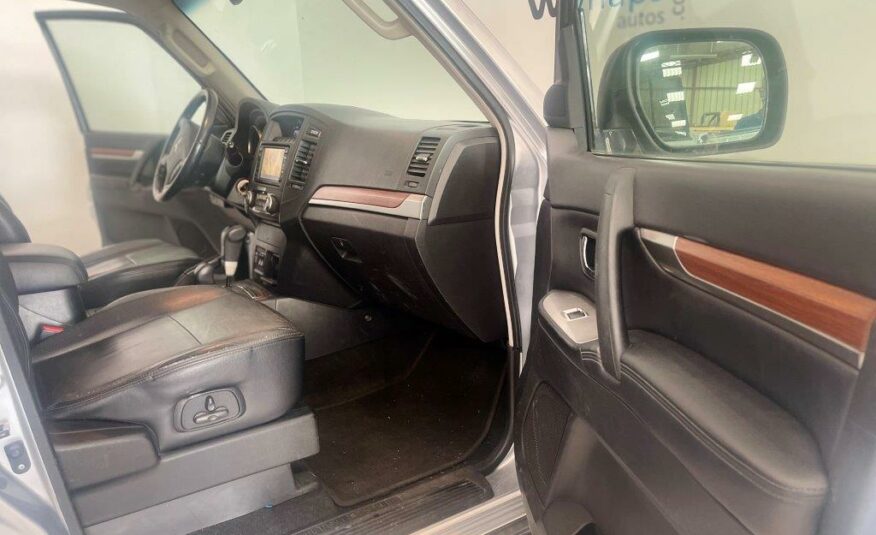 MITSUBISHI PAJERO LONG 3.2 DI-D Intense A (dépôt-vente)