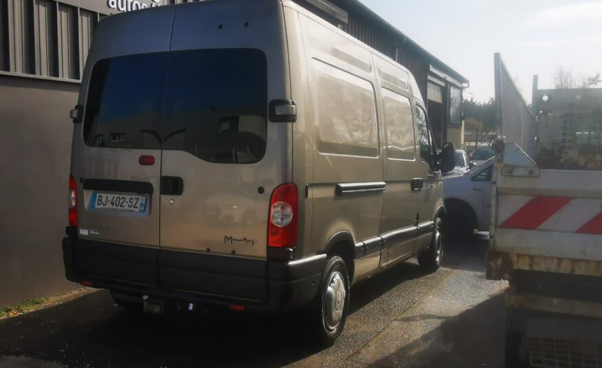 RENAULT MASTER FOURGON FGN L2H2 2.8t 2.5 dCi 120 E3 CONFORT