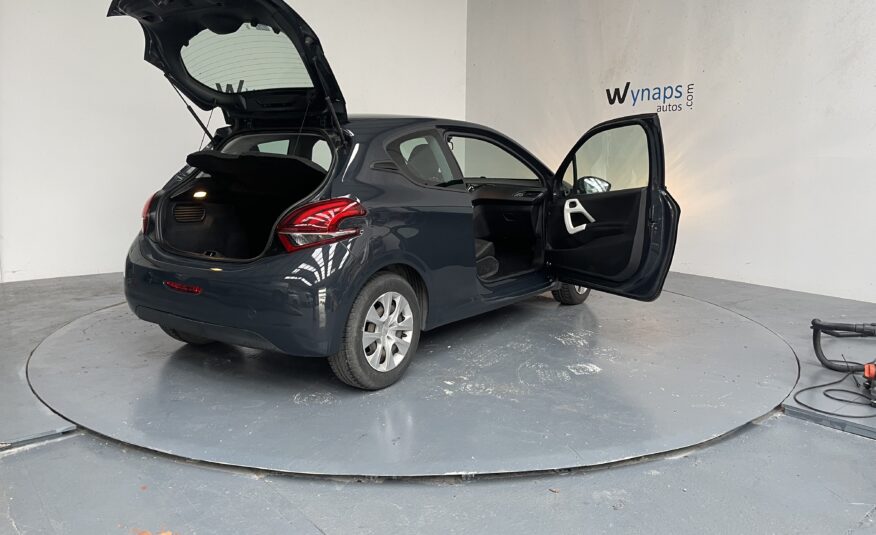 PEUGEOT 208 1.2 PureTech 68ch BVM5 Like