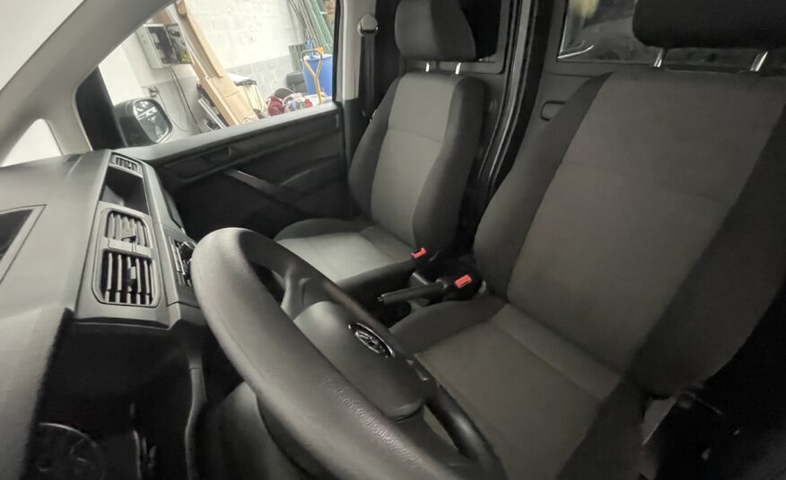 VOLKSWAGEN CADDY VAN MAXI 2.0 TDI 102 BVM5 BUSINESS LINE