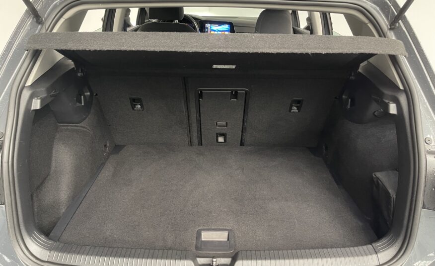 VOLKSWAGEN GOLF Golf VIII 1.0 eTSI OPF 110 DSG7 BlueMotion Technology