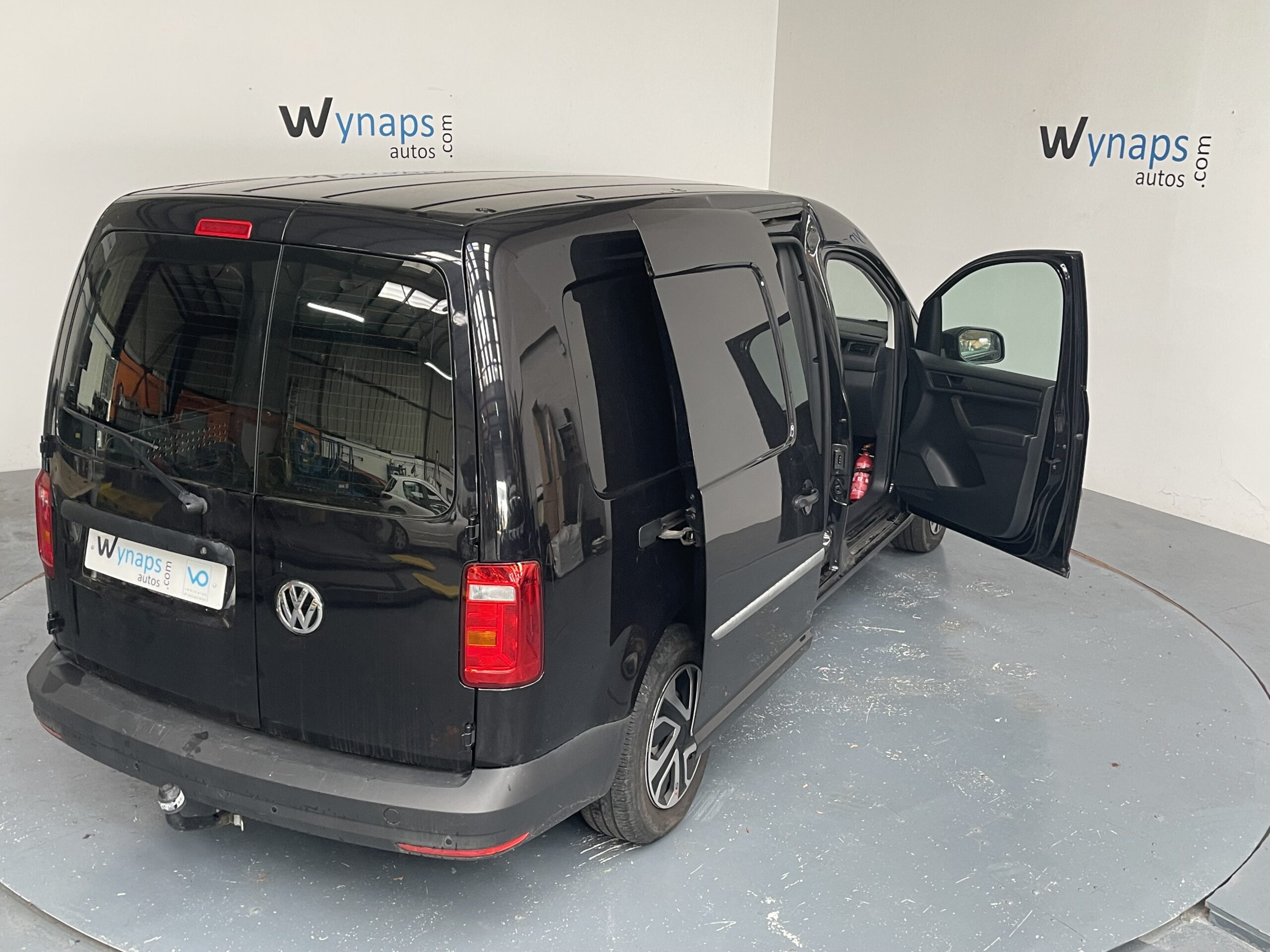 VOLKSWAGEN CADDY VAN MAXI 2.0 TDI 102 BVM5 BUSINESS LINE
