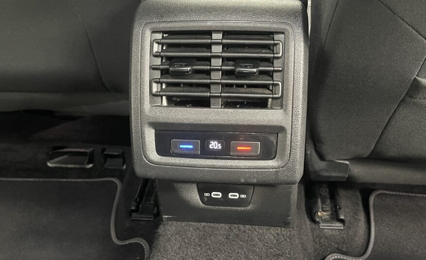 VOLKSWAGEN GOLF Golf VIII 1.0 eTSI OPF 110 DSG7 BlueMotion Technology