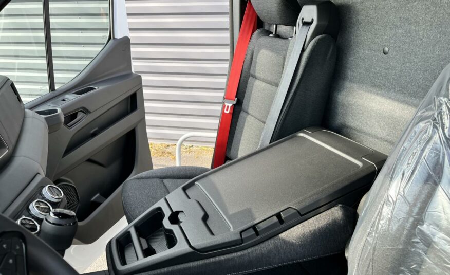 RENAULT MASTER CHASSIS CABINE Master (Nouveau) 3t5 L2H2 Blue dCi 150 Red Edition BVM 3pl + Attelage + Portes270 + Radar Av/Ar + Ca