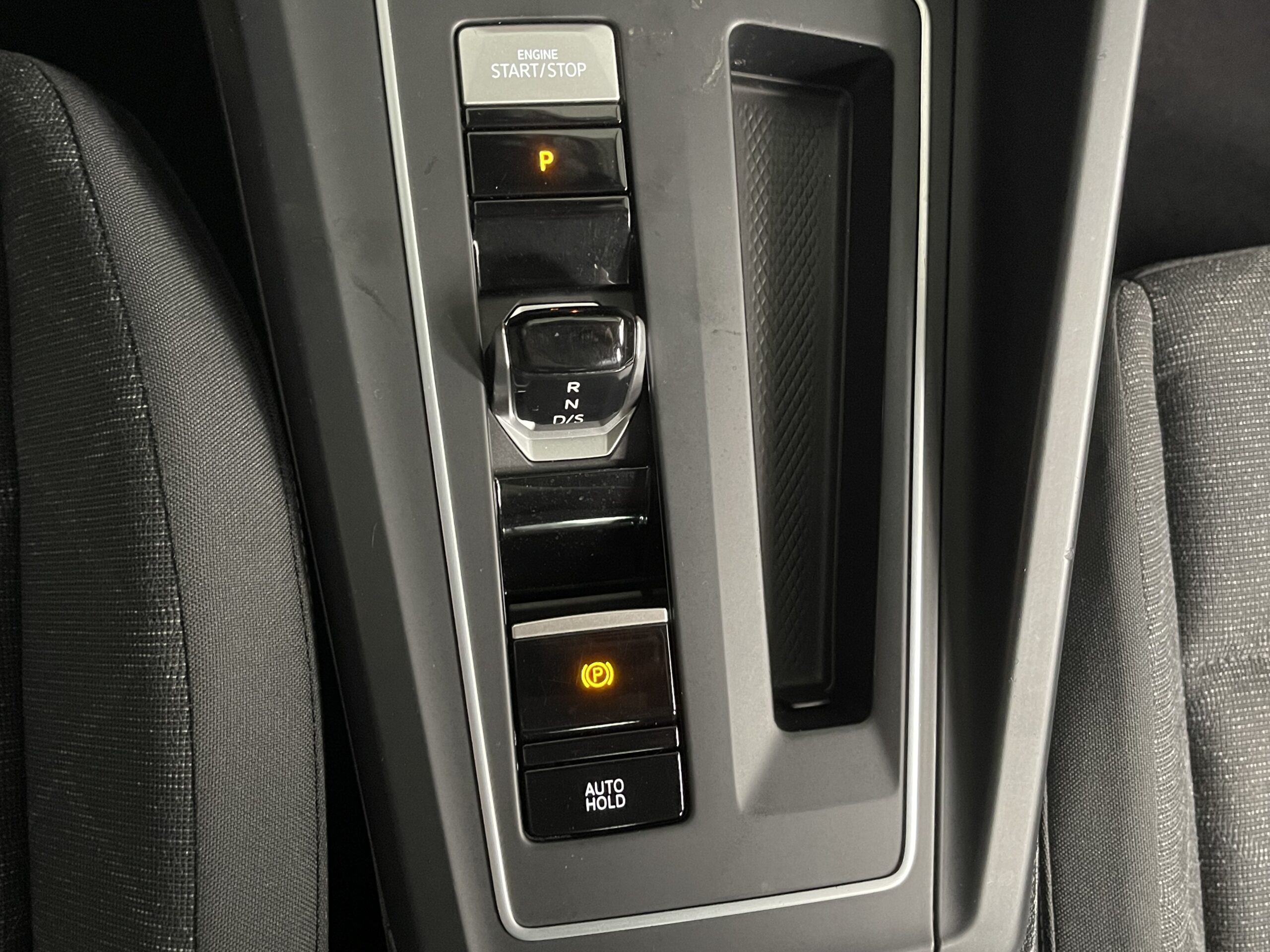 VOLKSWAGEN GOLF Golf VIII 1.0 eTSI OPF 110 DSG7 BlueMotion Technology