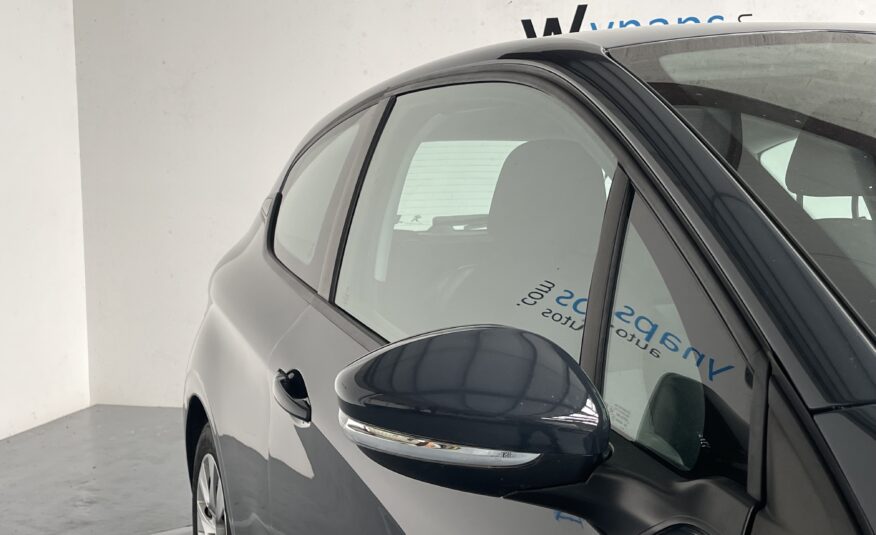 PEUGEOT 208 1.2 PureTech 68ch BVM5 Like