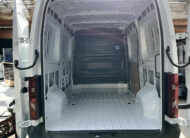RENAULT MASTER CHASSIS CABINE Master (Nouveau) 3t5 L2H2 Blue dCi 150 Red Edition BVM 3pl + Attelage + Portes270 + Radar Av/Ar + Ca