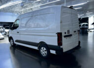 RENAULT MASTER CHASSIS CABINE Master (Nouveau) 3t5 L2H2 Blue dCi 150 Red Edition BVM 3pl + Attelage + Portes270 + Radar Av/Ar + Ca
