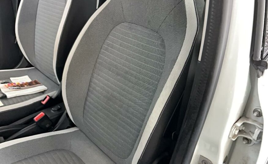 RENAULT TWINGO III 1.0 SCe 70 E6 Zen (dépôt-vente)