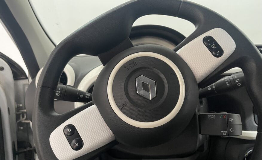 RENAULT TWINGO III 1.0 SCe 70 E6 Zen (dépôt-vente)
