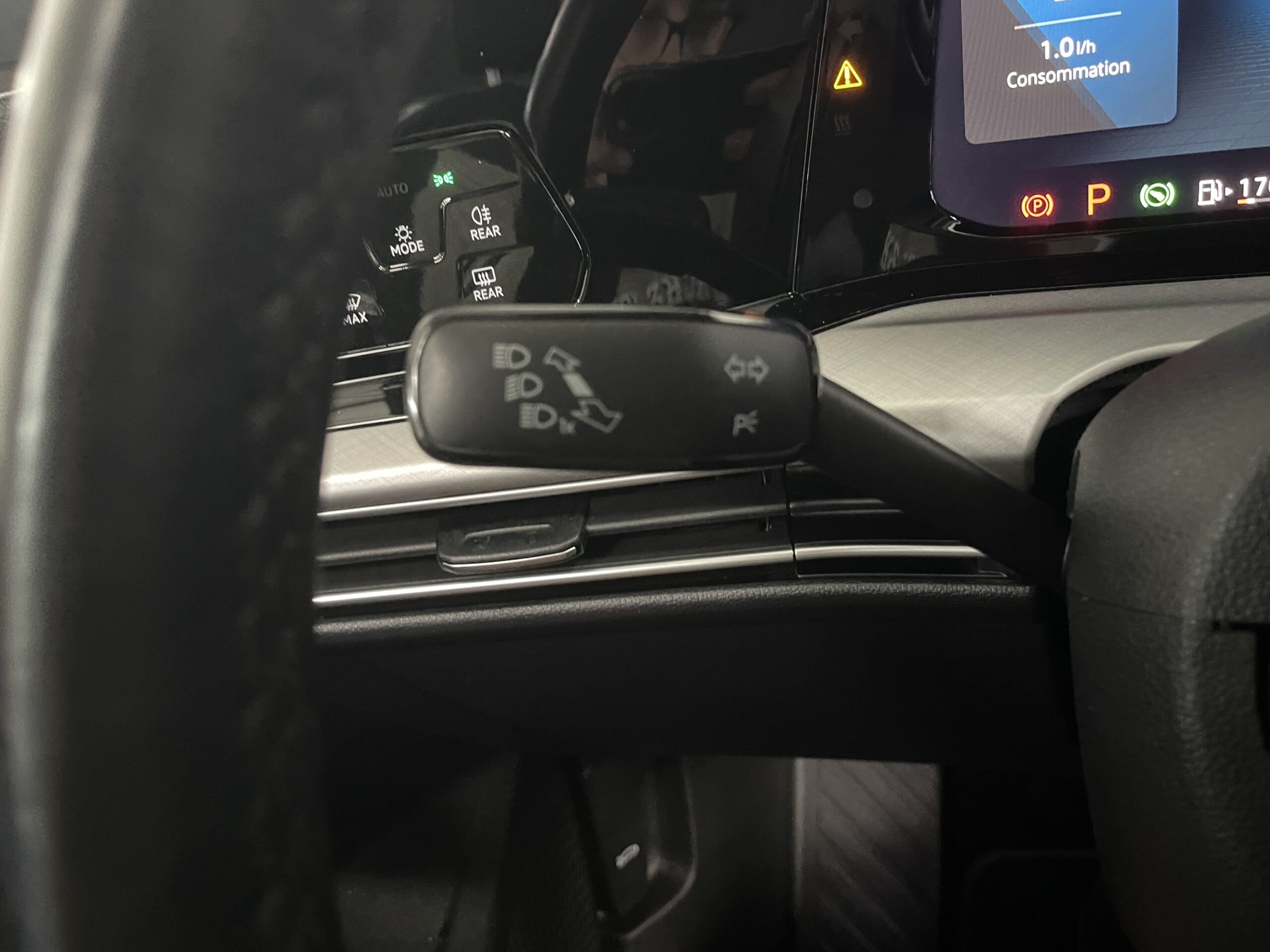 VOLKSWAGEN GOLF Golf VIII 1.0 eTSI OPF 110 DSG7 BlueMotion Technology