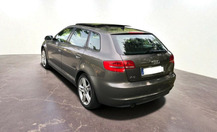 AUDI A3 SPORTBACK 1.6 TDI 105 DPF Ambition Luxe