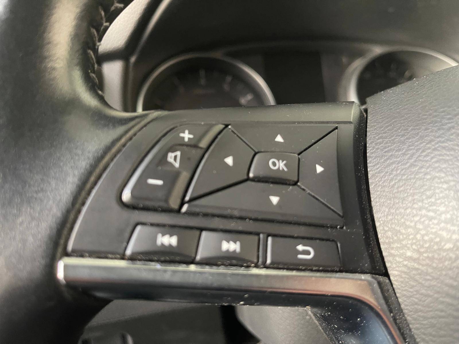 NISSAN QASHQAI 1.3 DIG-T 160 DCT Acenta