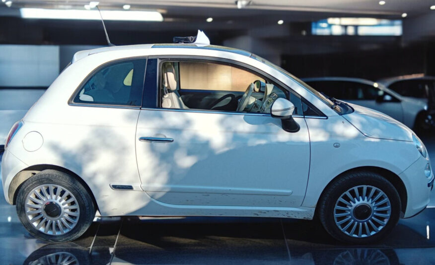 FIAT 500 1.2 8V 69 ch Lounge