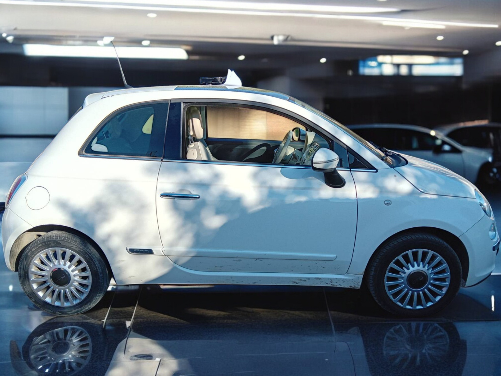 FIAT 500 1.2 8V 69 ch Lounge