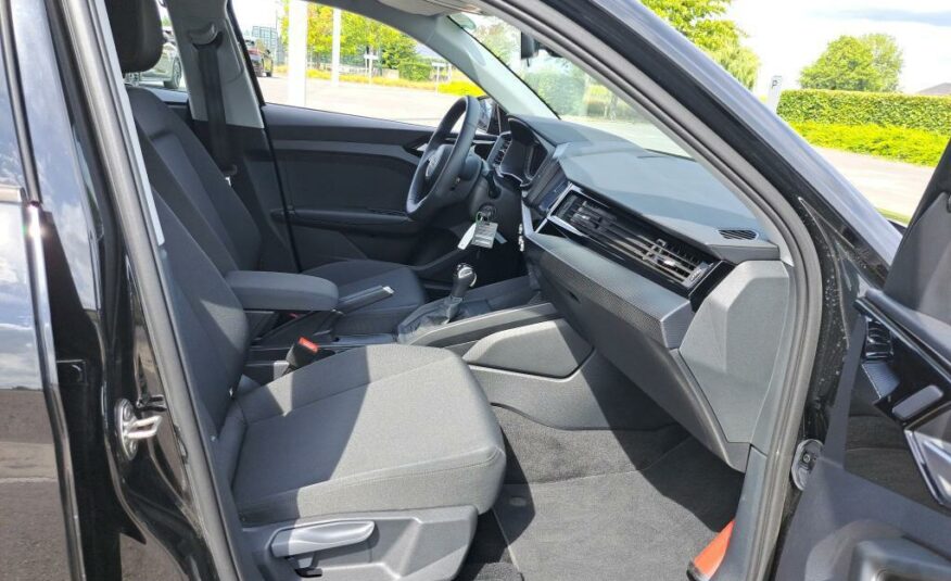 AUDI A1 SPORTBACK 30 TFSI 116 ch S tronic 7 S Line