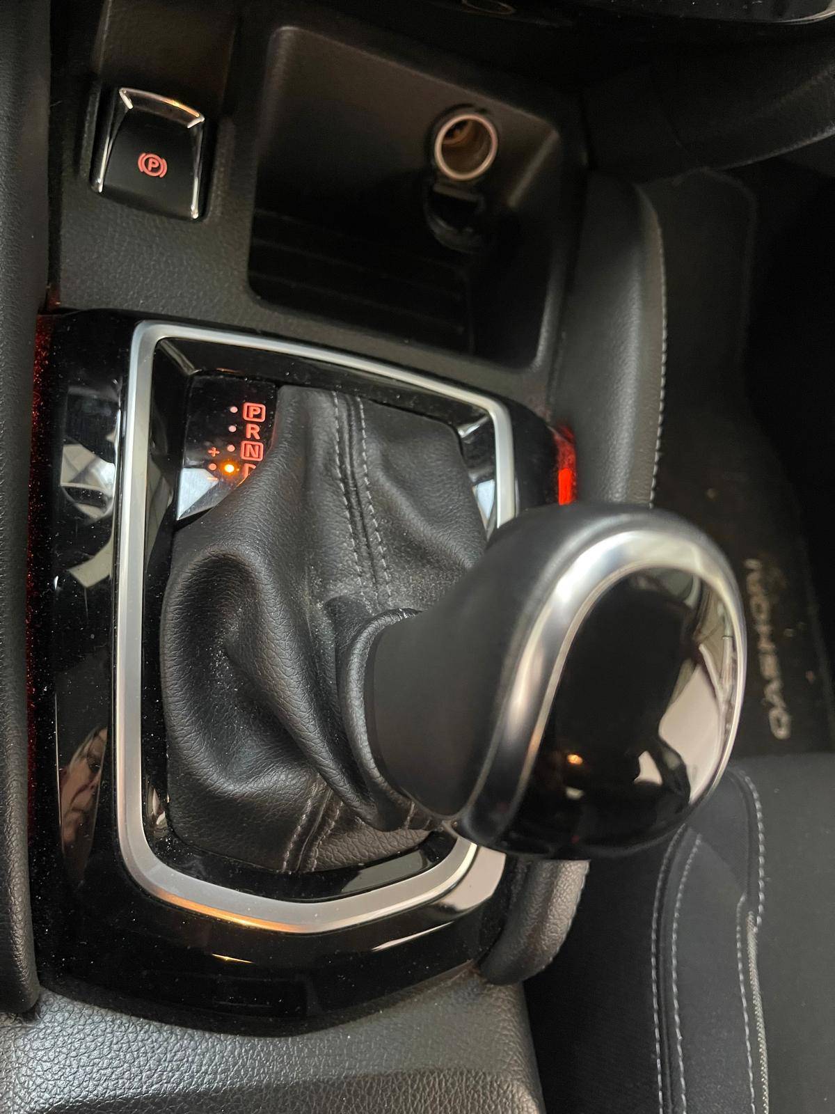 NISSAN QASHQAI 1.3 DIG-T 160 DCT Acenta