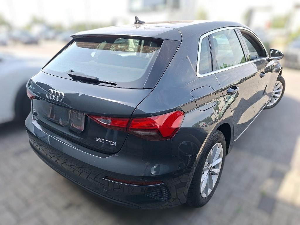 AUDI A3 SPORTBACK 30 TDI 116