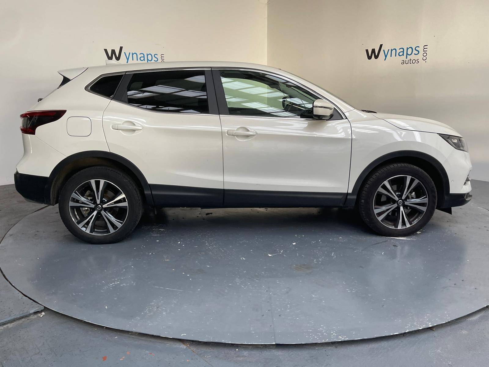 NISSAN QASHQAI 1.3 DIG-T 160 DCT Acenta