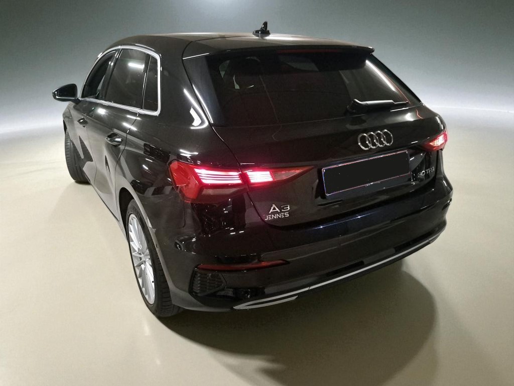 AUDI A3 SPORTBACK 30 TFSI Mild Hybrid 110 S tronic 7 Design Luxe