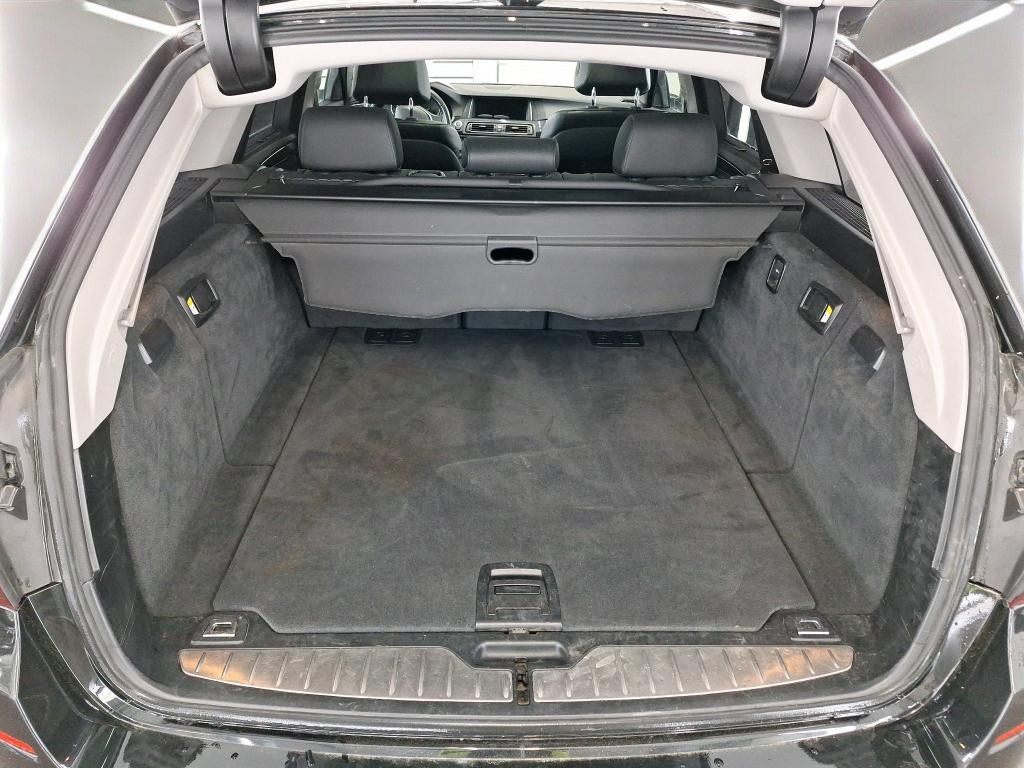 BMW SERIE 5 TOURING F11 LCI Touring 520d 190 ch Lounge Plus A