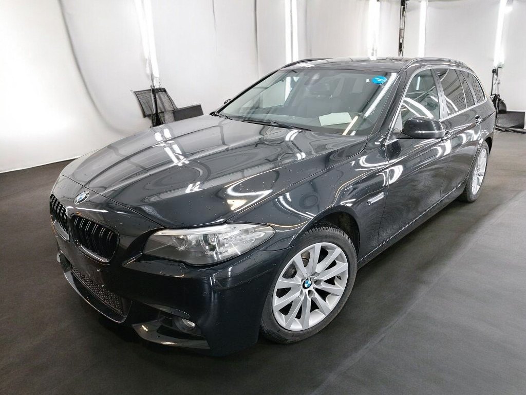 BMW SERIE 5 TOURING F11 LCI Touring 520d 190 ch Lounge Plus A