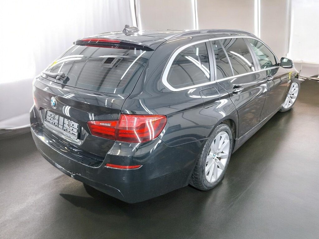 BMW SERIE 5 TOURING F11 LCI Touring 520d 190 ch Lounge Plus A