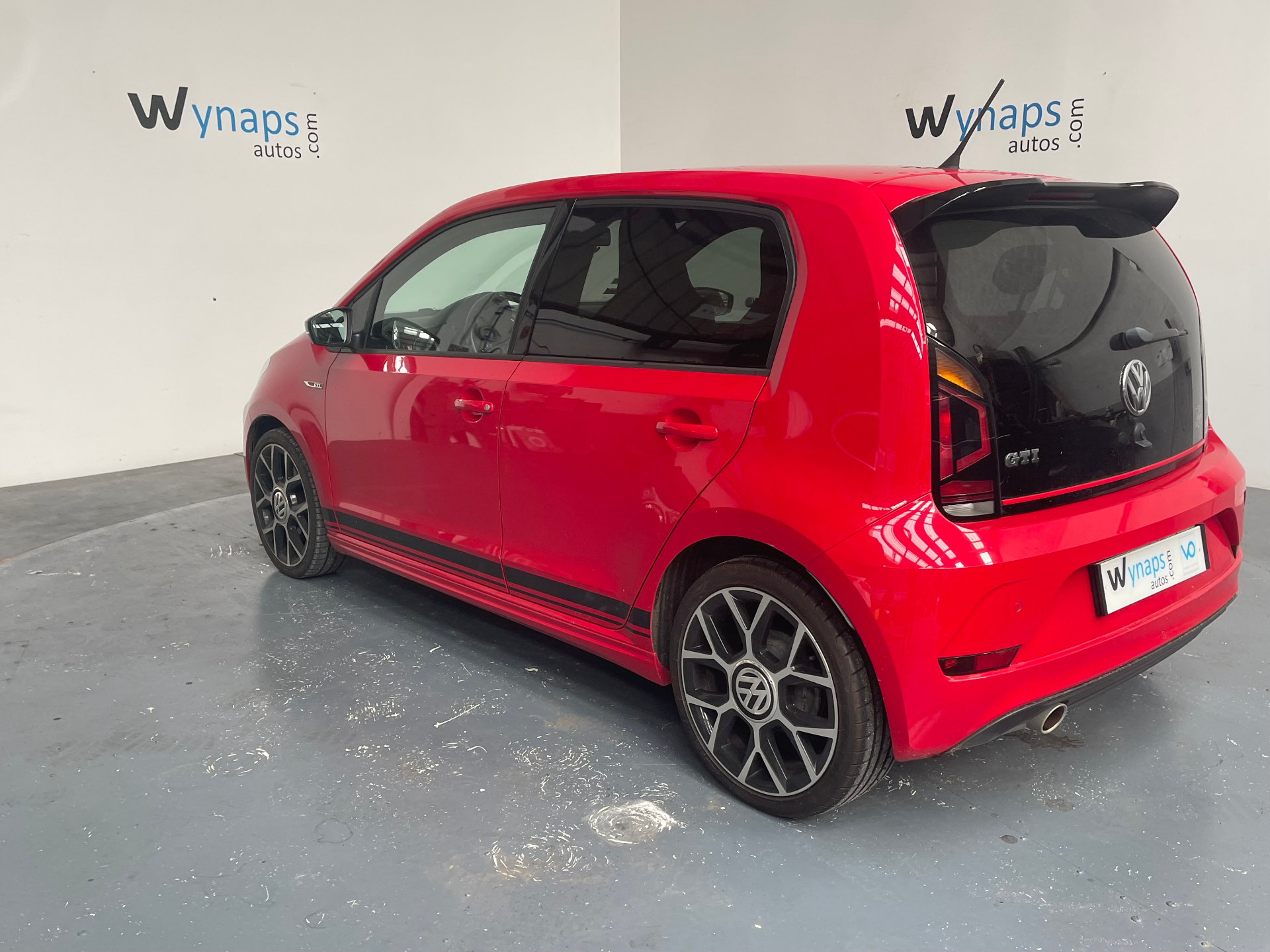 VOLKSWAGEN UP 1.0 115 BlueMotion Technology BVM6 GTi