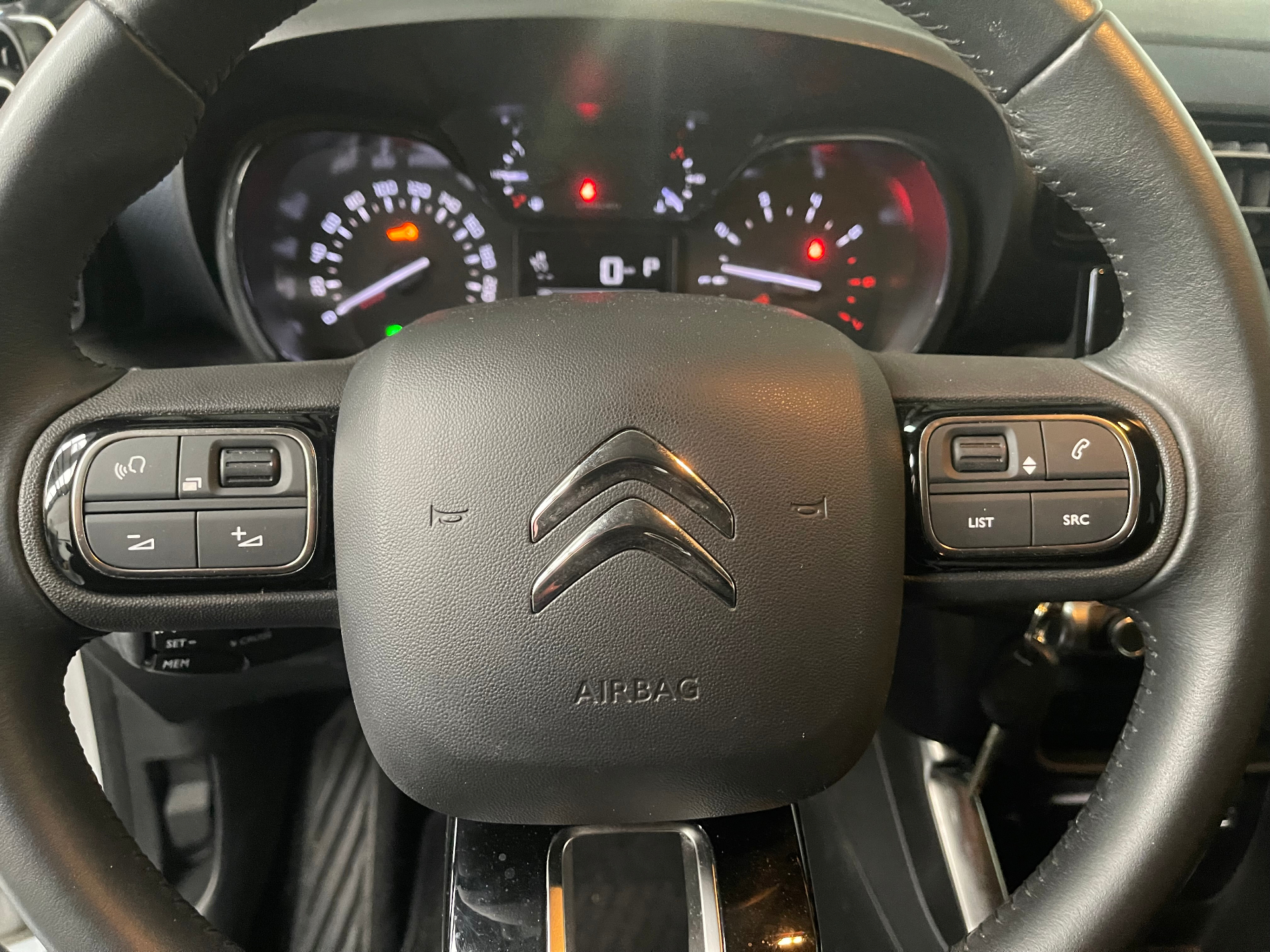 CITROEN C3 AIRCROSS PureTech 130 S&S EAT6 Feel Pack – 5P (DEPOT VENTE)