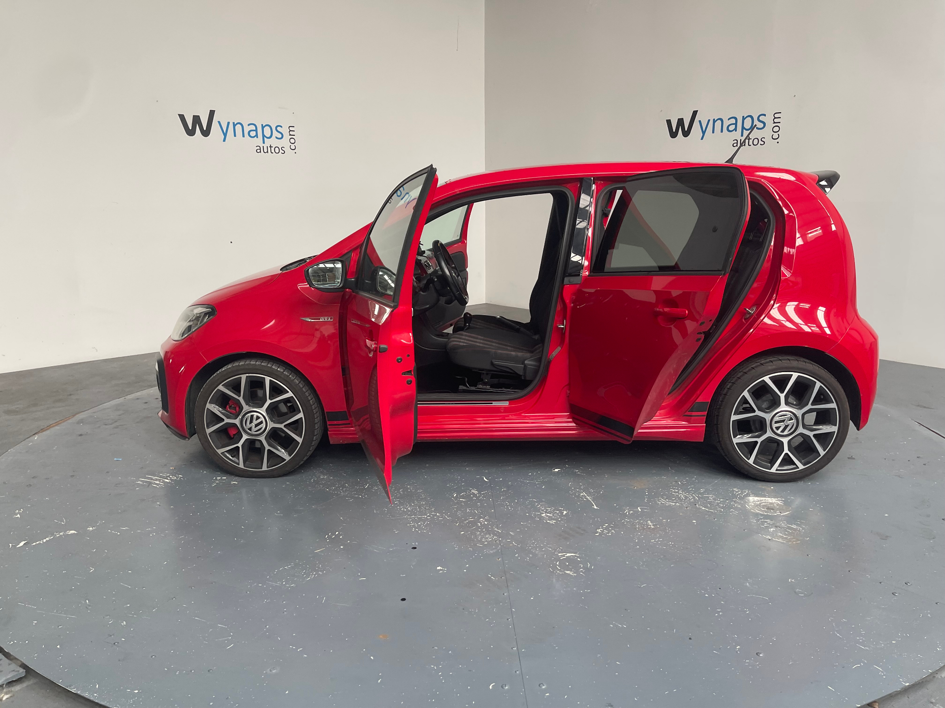 VOLKSWAGEN UP 1.0 115 BlueMotion Technology BVM6 GTi