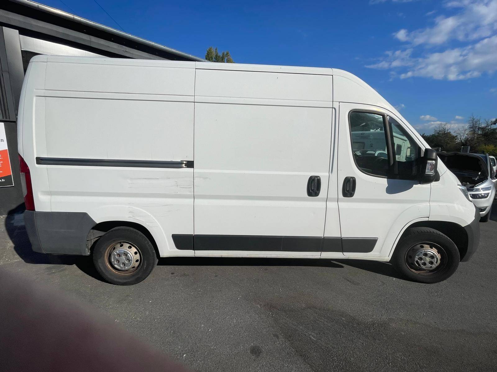 CITROEN JUMPER FOURGON TOLE 33 L2H2 HDi 130 CLUB
