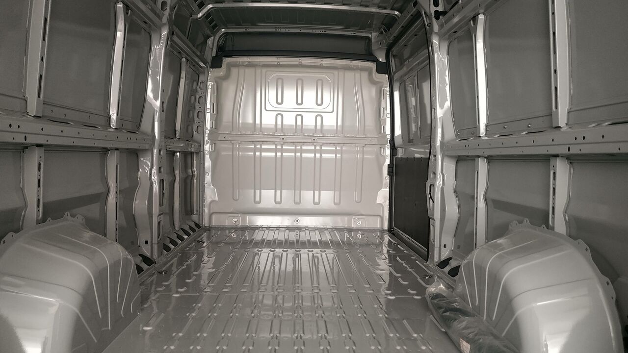 FIAT E-DUCATO FOURGON TOLE 3.5 L3 H2 122 47KWH PACK 50000€ HT