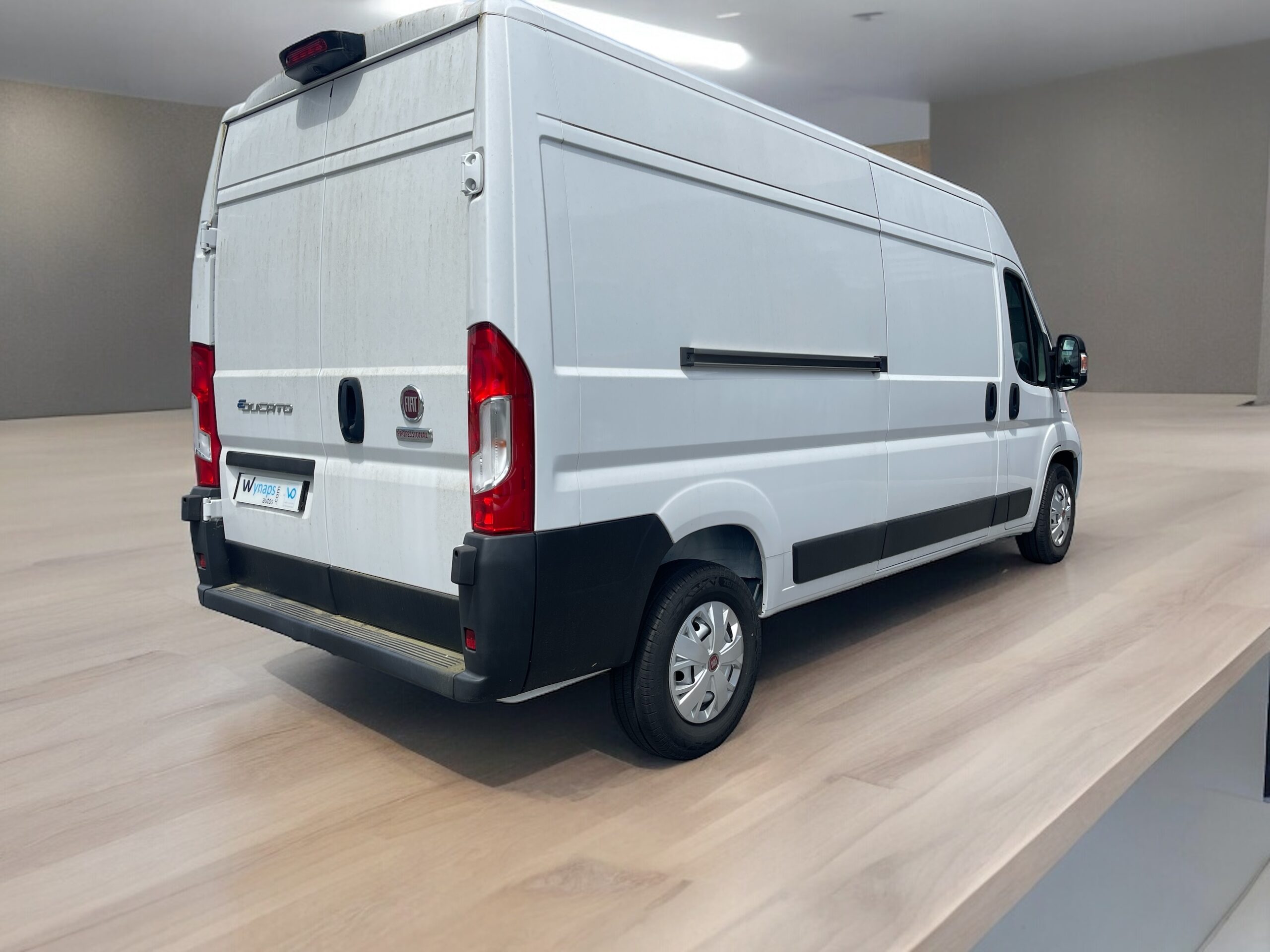 FIAT E-DUCATO FOURGON TOLE 3.5 L3 H2 122 47KWH PACK 50000€ HT
