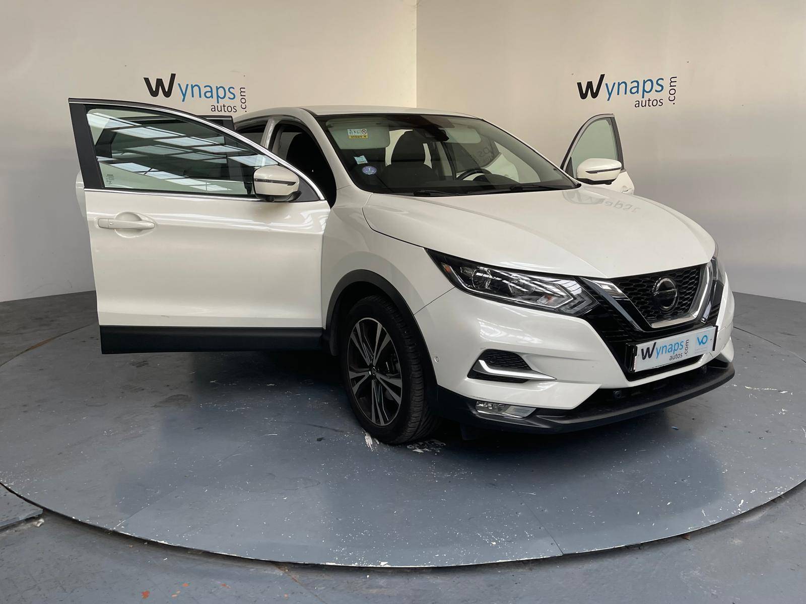 NISSAN QASHQAI 1.3 DIG-T 160 DCT Acenta