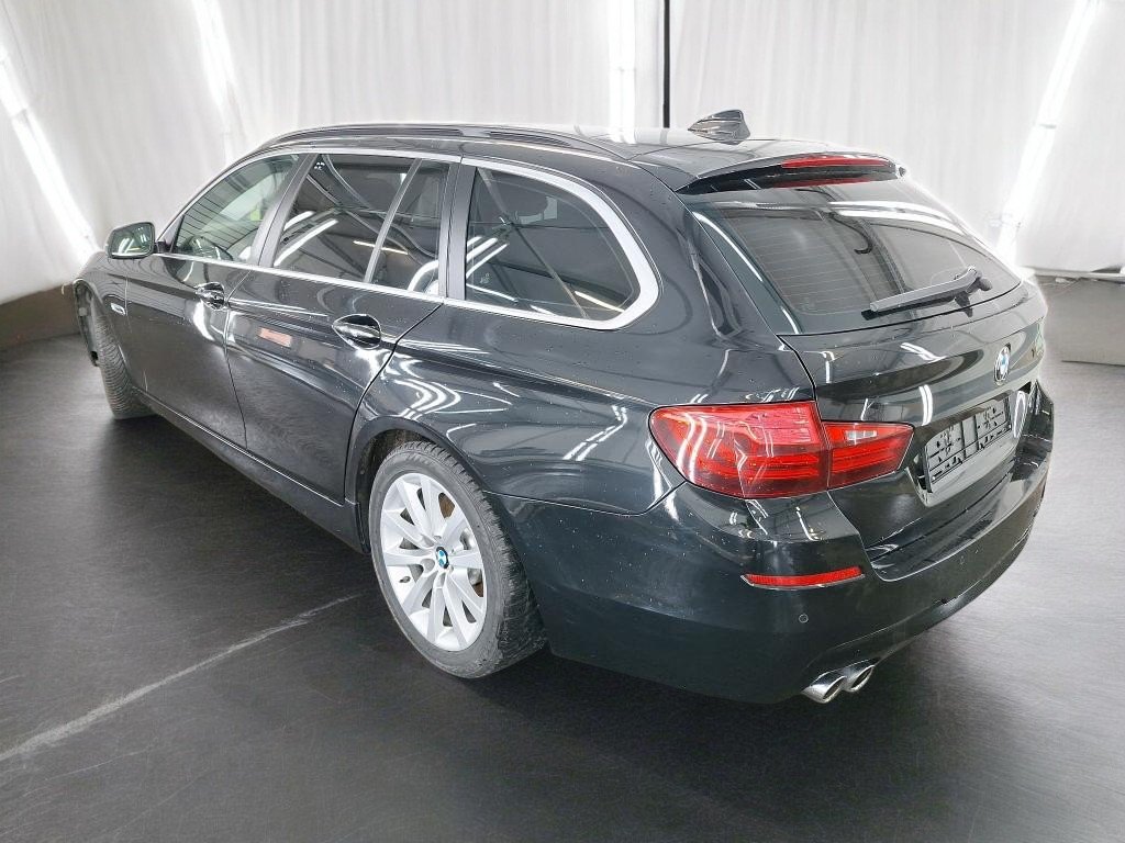 BMW SERIE 5 TOURING F11 LCI Touring 520d 190 ch Lounge Plus A