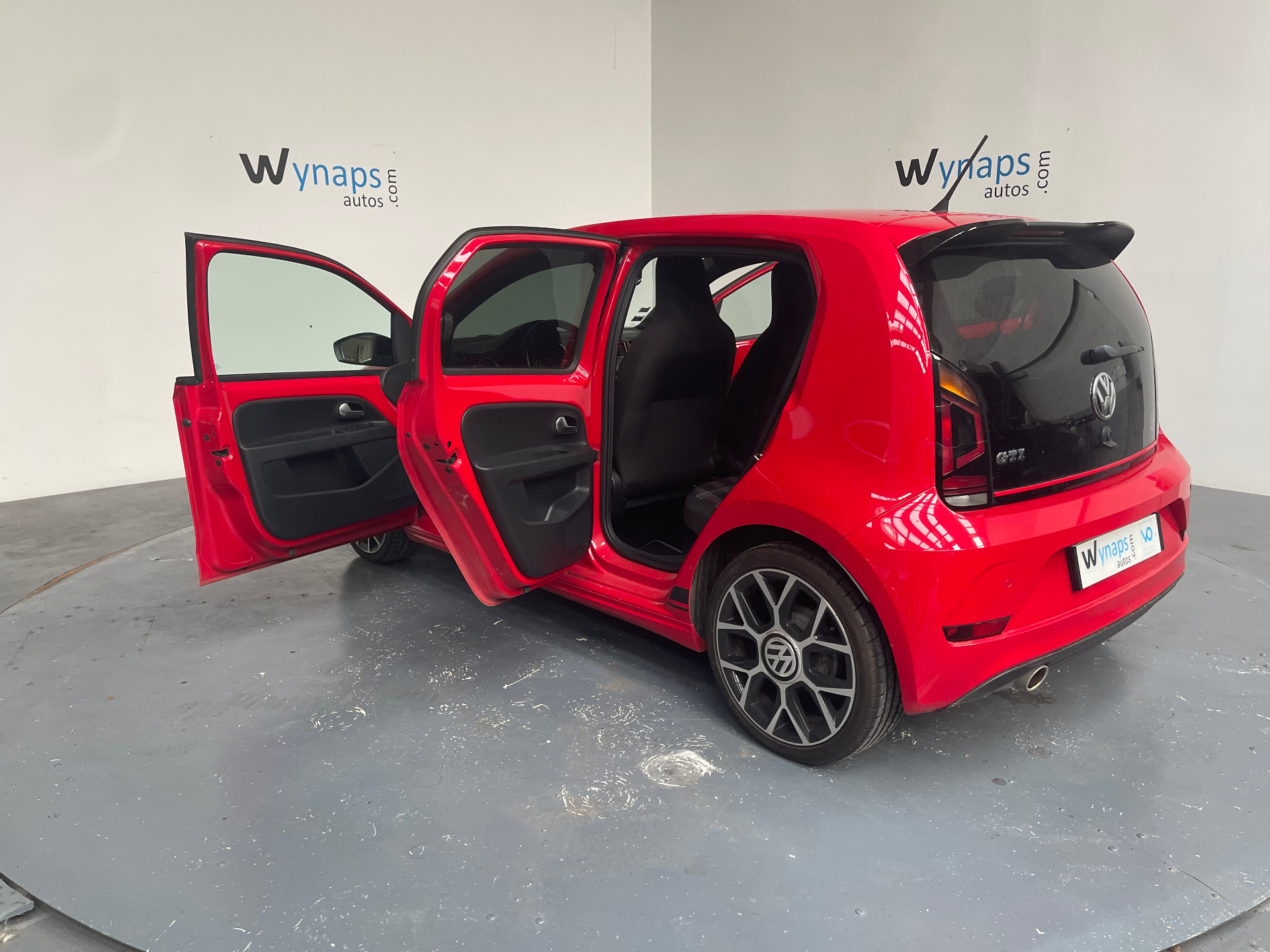 VOLKSWAGEN UP 1.0 115 BlueMotion Technology BVM6 GTi