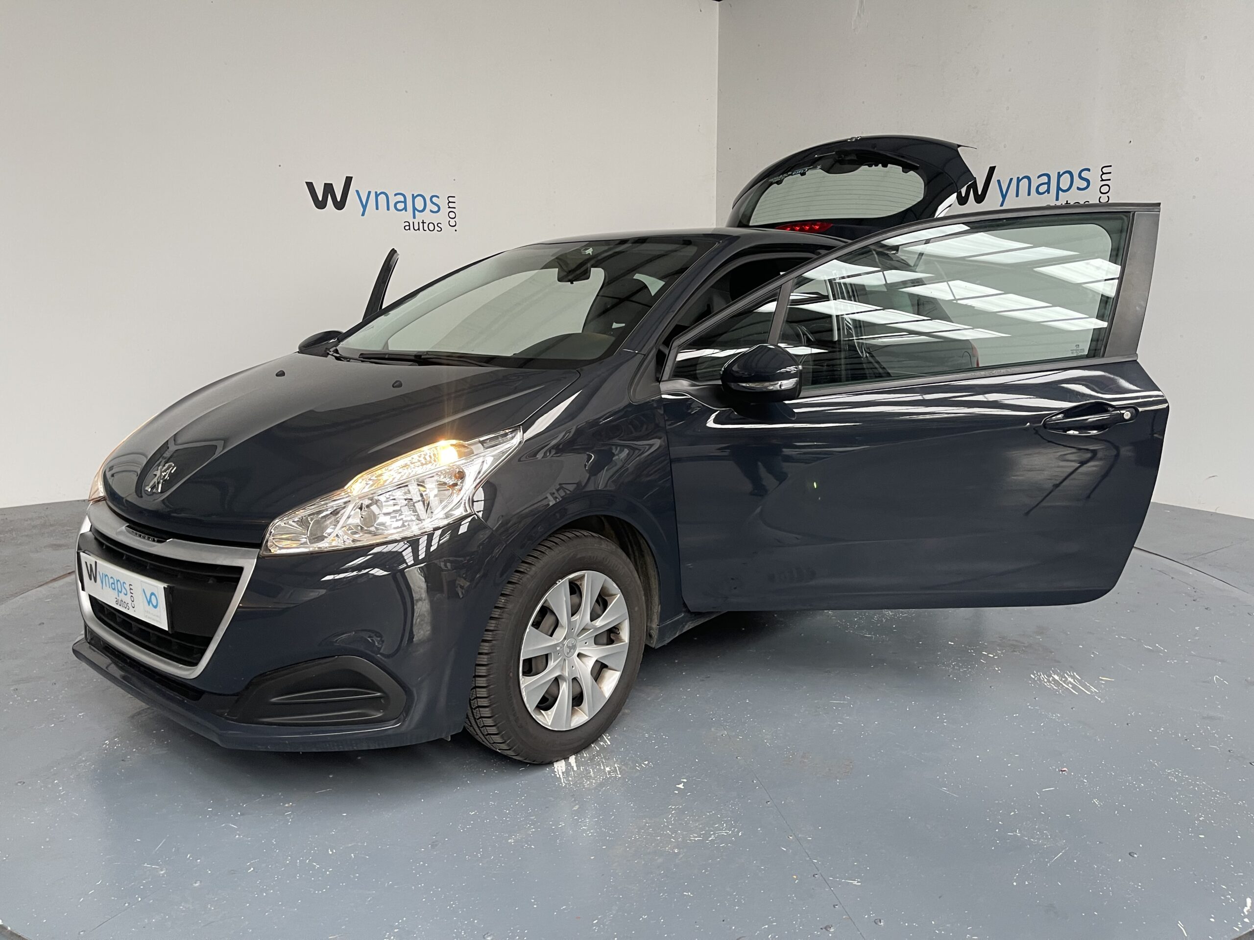 PEUGEOT 208 1.2 PureTech 68ch BVM5 Like