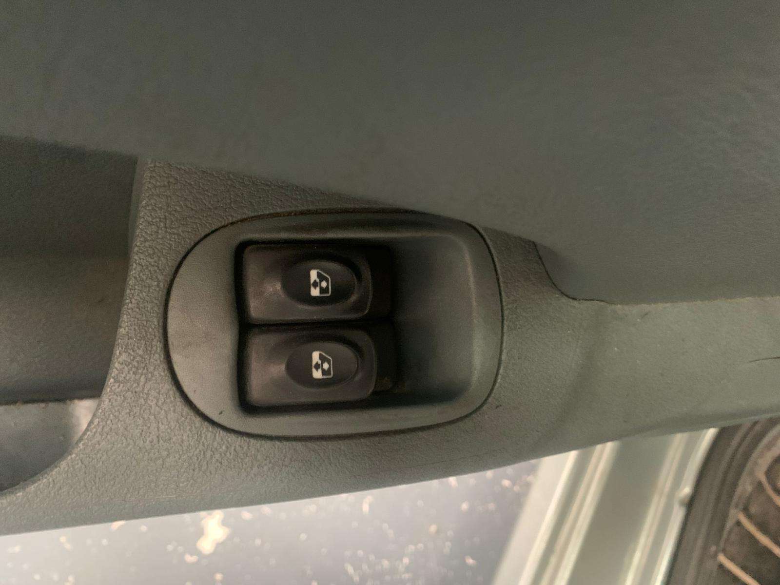 RENAULT MEGANE SCENIC 1.6e RTE (DEPOT VENTE)