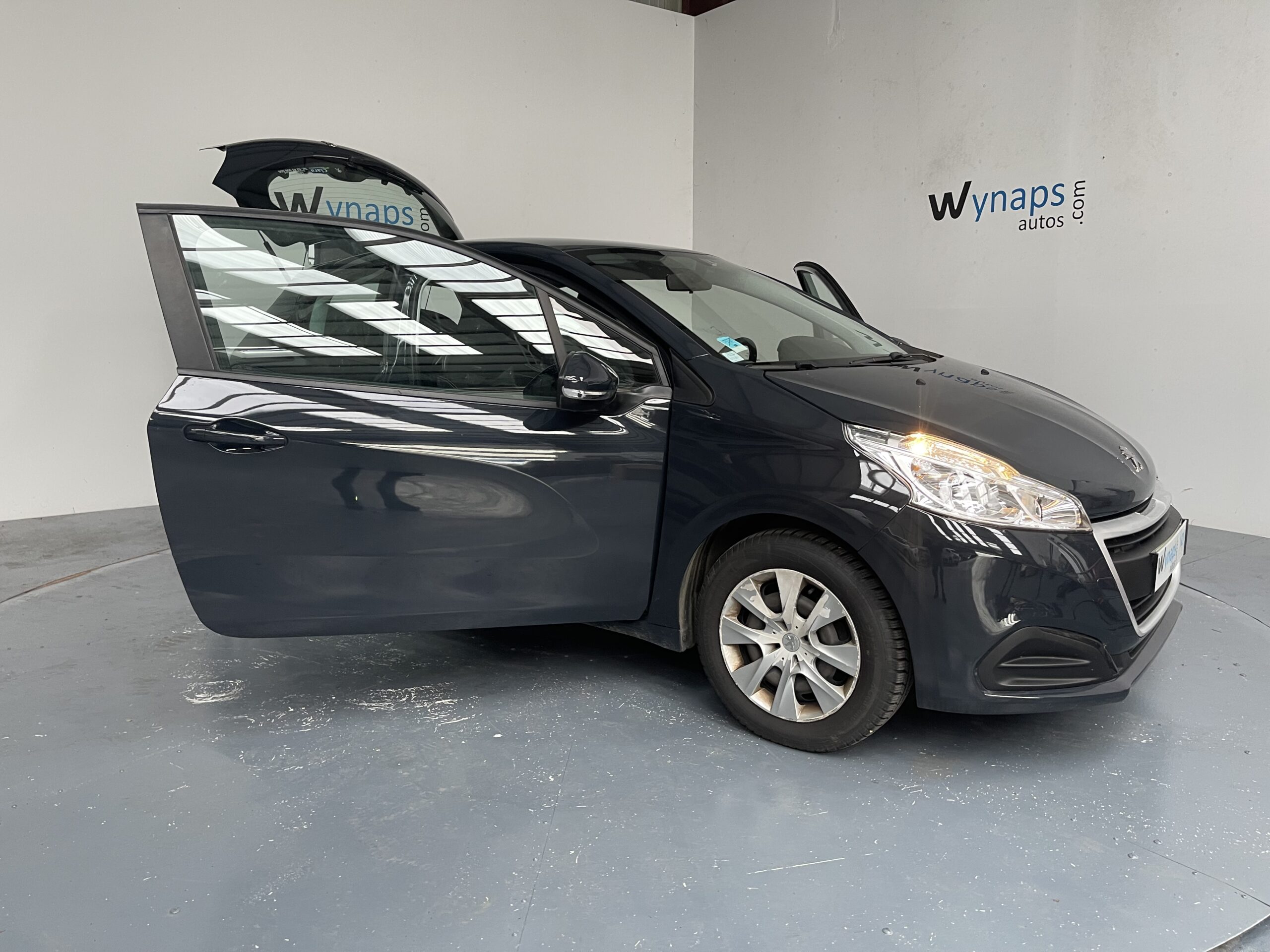 PEUGEOT 208 1.2 PureTech 68ch BVM5 Like