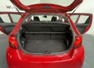 TOYOTA YARIS HYBRIDE 100h Dynamic