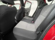 TOYOTA YARIS HYBRIDE 100h Dynamic