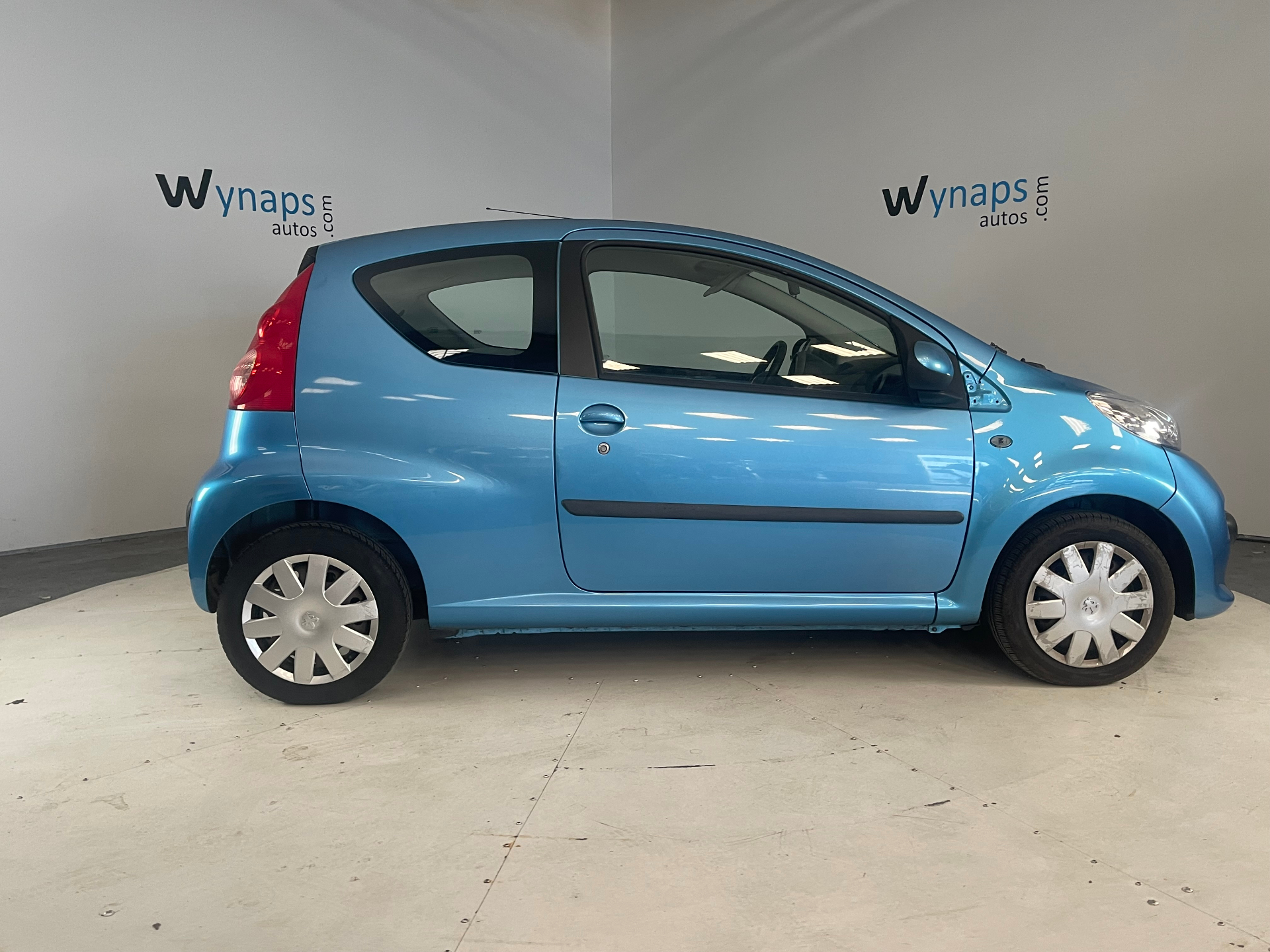 PEUGEOT 107 1.0e 12V 68ch 2-Tronic Trendy