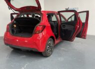 TOYOTA YARIS HYBRIDE 100h Dynamic