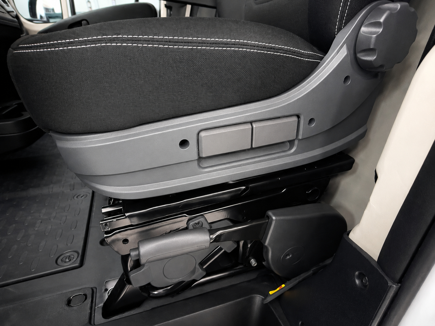 FIAT E-DUCATO FOURGON TOLE 3.5 L3 H2 122 47KWH PACK