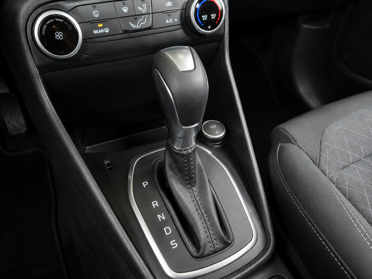 FORD FIESTA 1.0 EcoBoost 100 ch S&S BVA6 Titanium